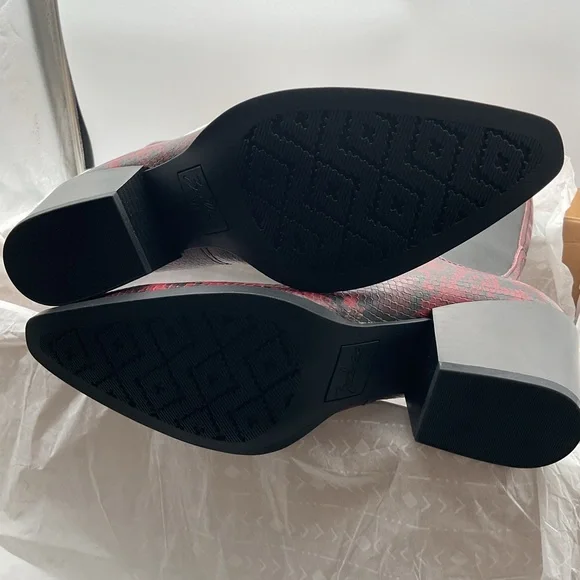 NWT‎ Zodiac Womens Dawson Faux Faux Leather Knee-High Boots Shoes size 9.5 M - Picture 6 of 11